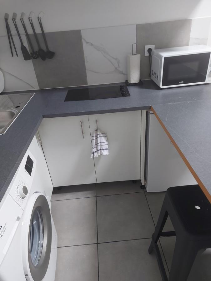 Grand Studio Entier Ecquevilly Exteriör bild